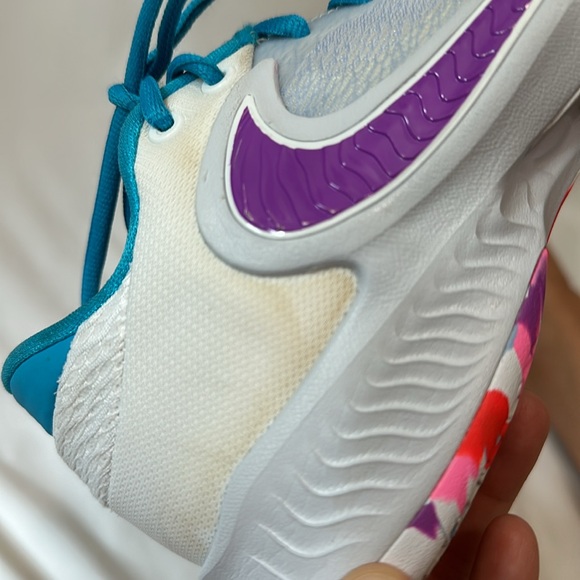 Nike Zoom Freak 4 SE size 3.5 - Picture 15 of 16